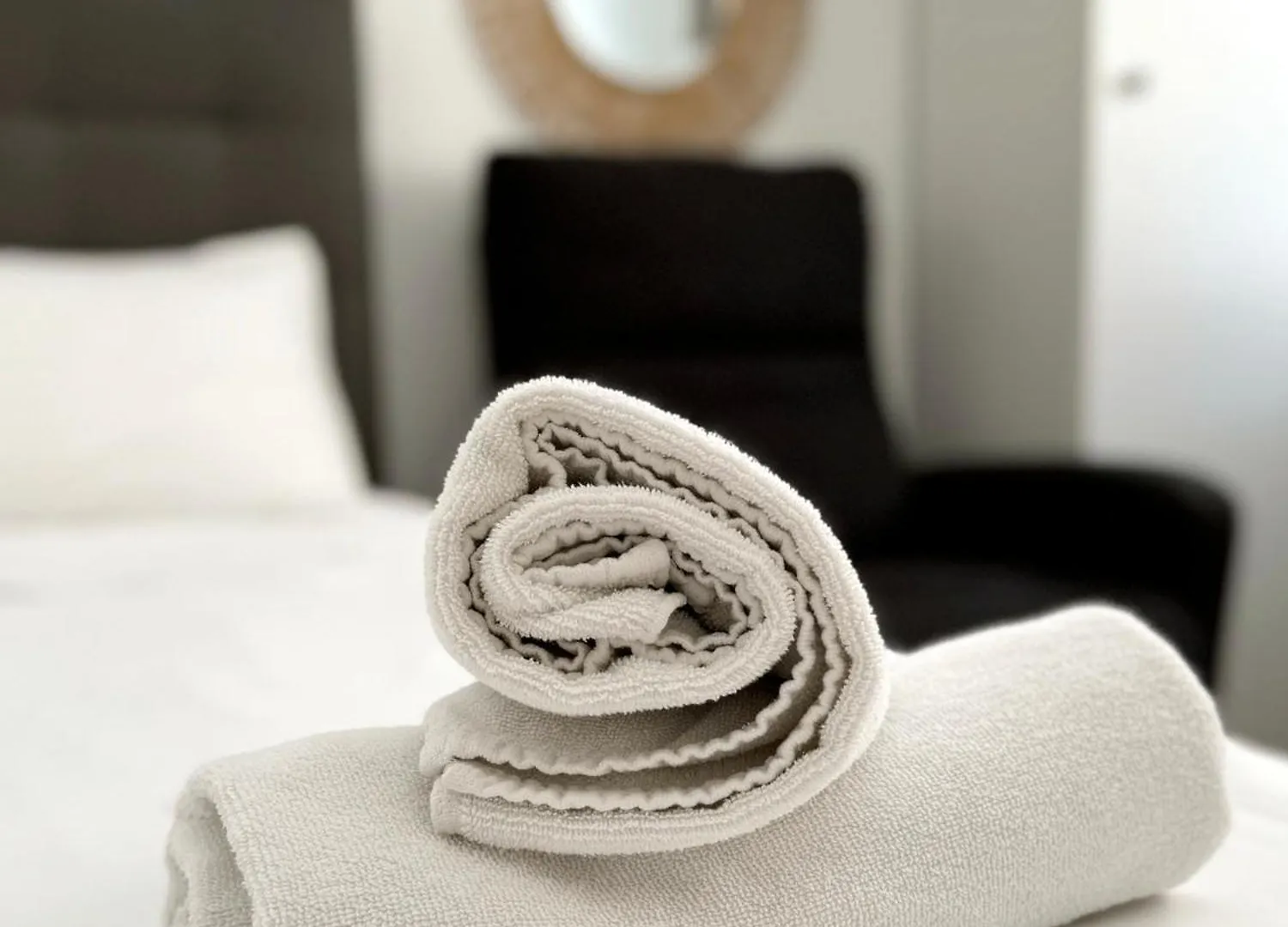Stylish City Centre Studio - Grand Central House Гибралтар
