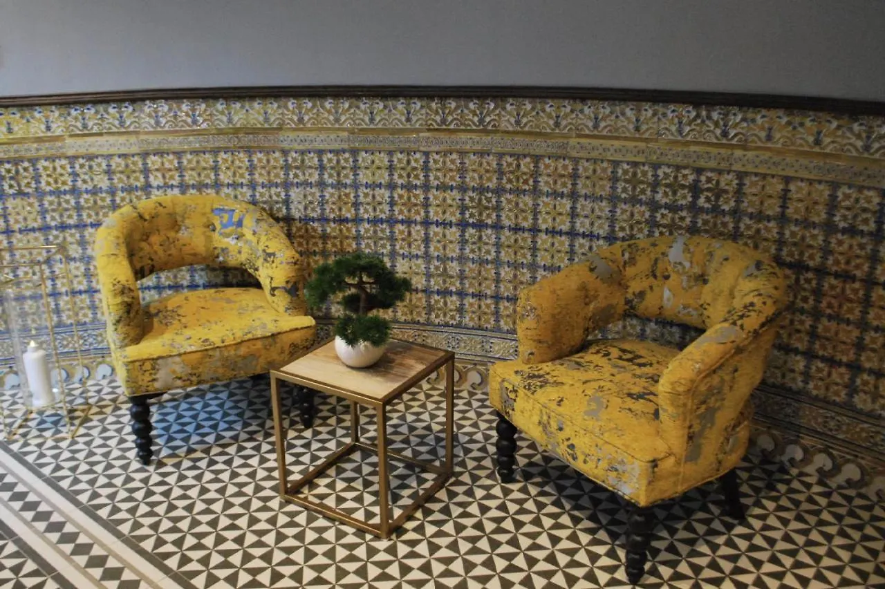 Stylish City Centre Studio - Grand Central House Gibraltar